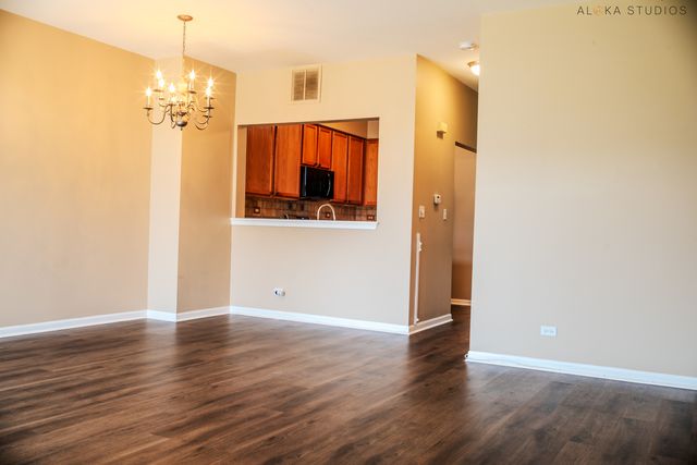 1850 Wisteria Drive, Aurora, IL 60503