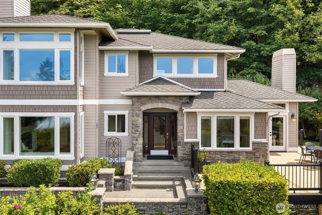 20230 NE 18th Place, Sammamish, WA 98074