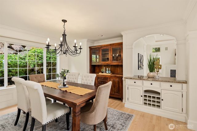 20230 NE 18th Place, Sammamish, WA 98074