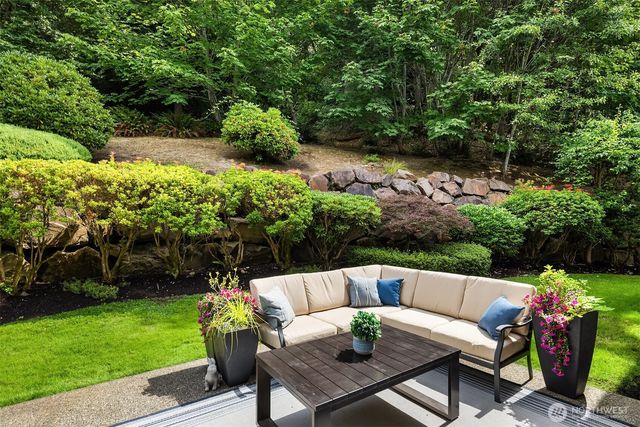 20230 NE 18th Place, Sammamish, WA 98074
