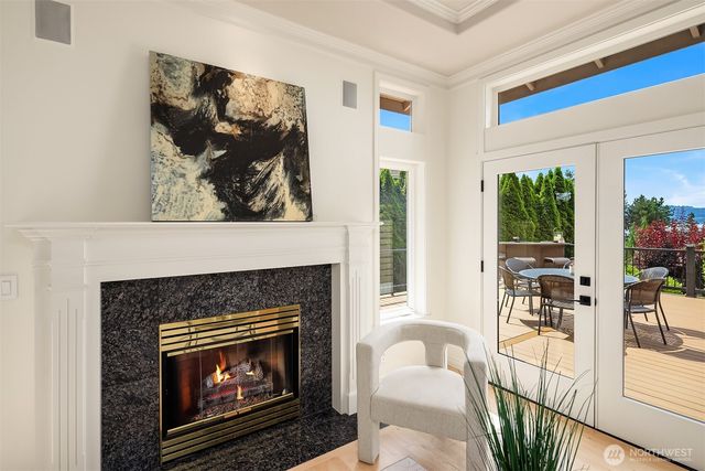 20230 NE 18th Place, Sammamish, WA 98074