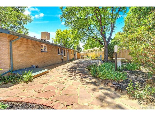 1661 Allison St, Lakewood, CO 80214