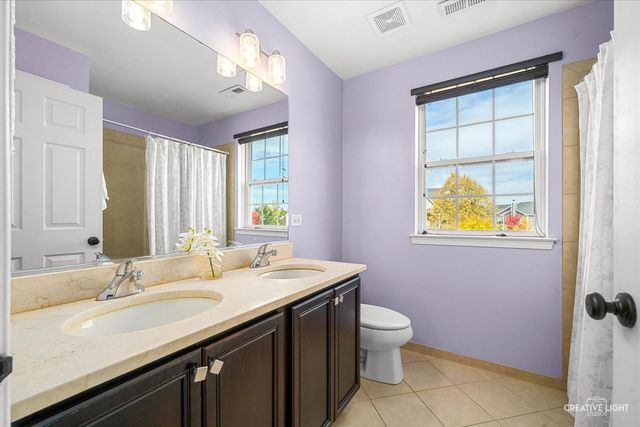 3646 Thornhill Drive, Elgin, IL 60124