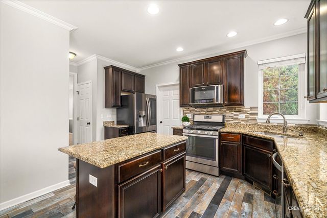 3646 Thornhill Drive, Elgin, IL 60124