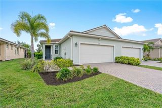 10355 Bonavie Cove DR, Fort Myers, FL 33966