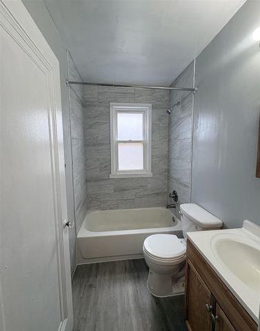9342 Northlawn Street, Detroit, MI 48204