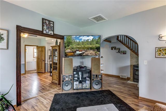 413 E Stanley Street, Thorp, WI 54771