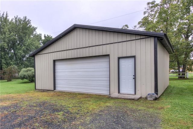 413 E Stanley Street, Thorp, WI 54771