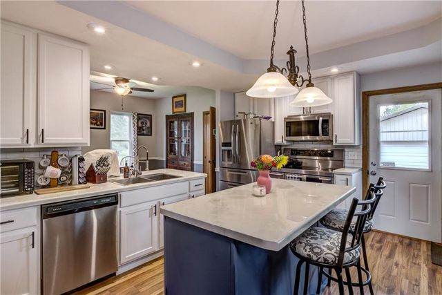 413 E Stanley Street, Thorp, WI 54771