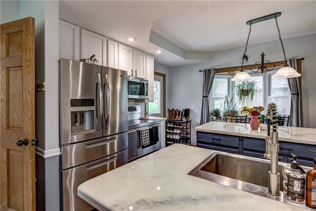 413 E Stanley Street, Thorp, WI 54771