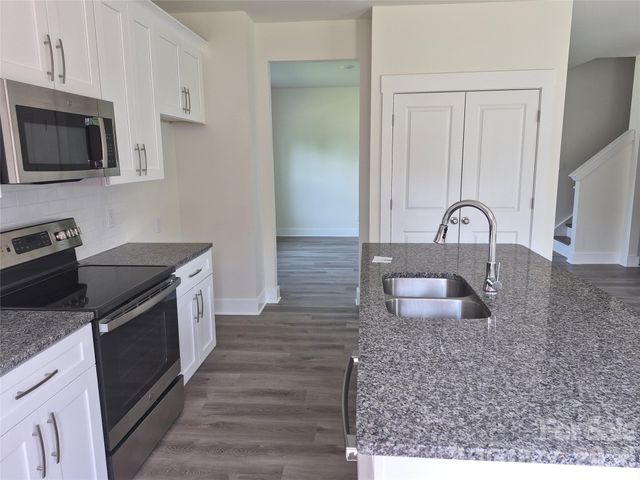 183 Sugar Hill Road, Troutman, NC 28166