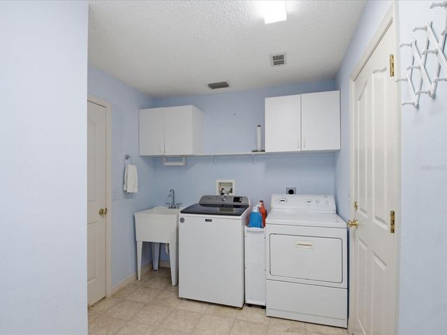 1332 CAMERO DRIVE, Lady Lake, FL 32159