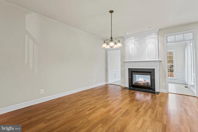 139 PETUNIA TER SE, Leesburg, VA 20175
