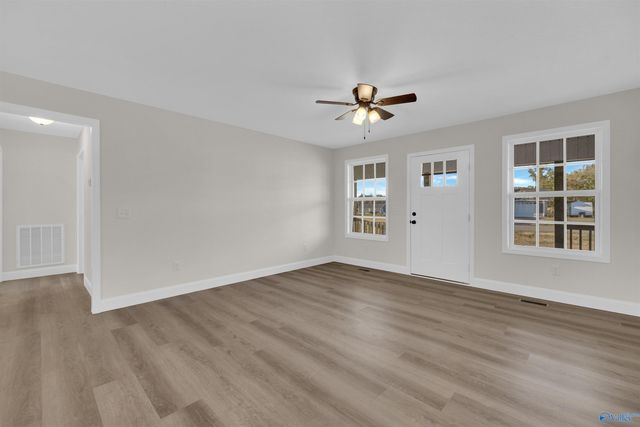 67 Kyle Street, Rainsville, AL 35986