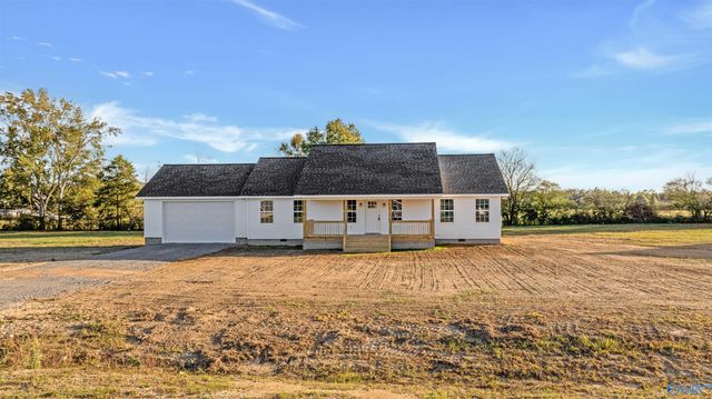 67 Kyle Street, Rainsville, AL 35986