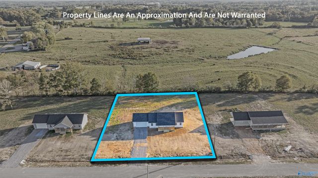 67 Kyle Street, Rainsville, AL 35986