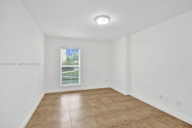 949 Riverside Dr 417, Coral Springs, FL 33071