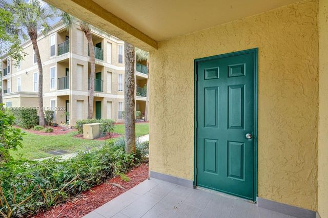 949 Riverside Dr 417, Coral Springs, FL 33071