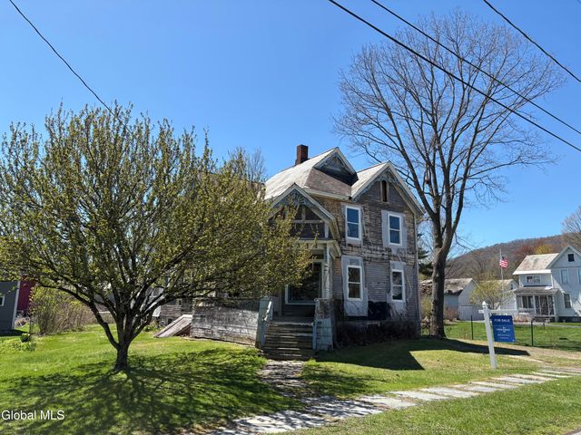 4 Elm Street, Granville, NY 12832
