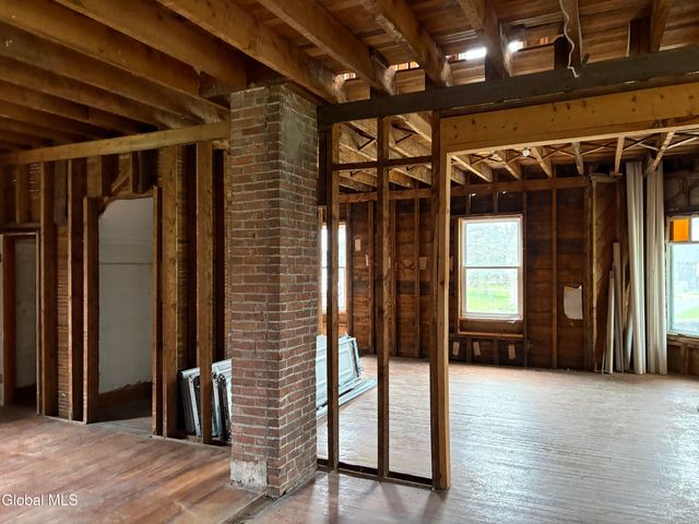 4 Elm Street, Granville, NY 12832