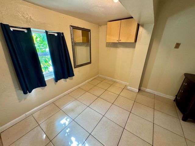 5491 NW 12th Street, Lauderhill, FL 33313