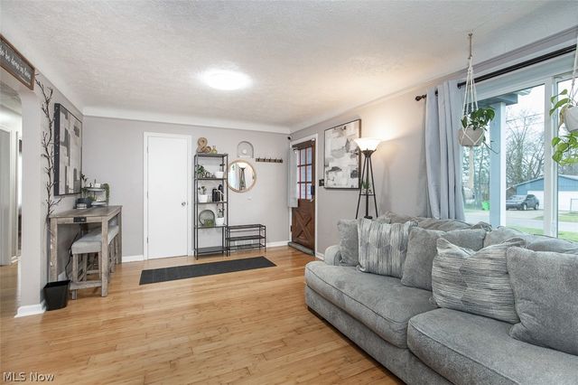 370 Taft Avenue, Bedford, OH 44146