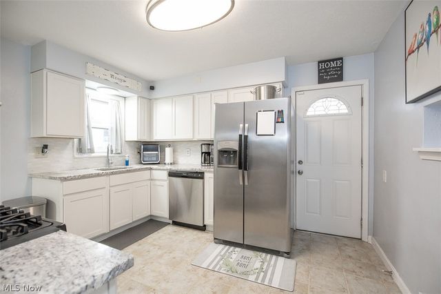 370 Taft Avenue, Bedford, OH 44146