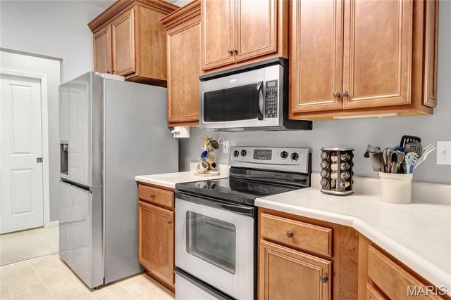 1437 Colonial Drive, St Charles, MO 63304