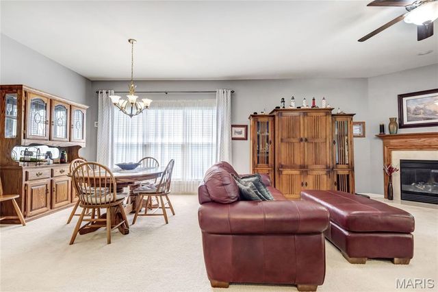 1437 Colonial Drive, St Charles, MO 63304