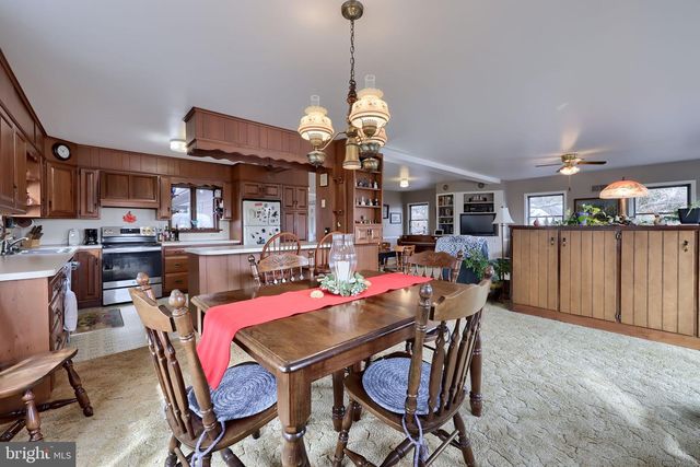 291 BUSHONG RD, Leola, PA 17540