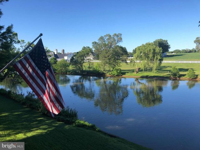 291 BUSHONG RD, Leola, PA 17540