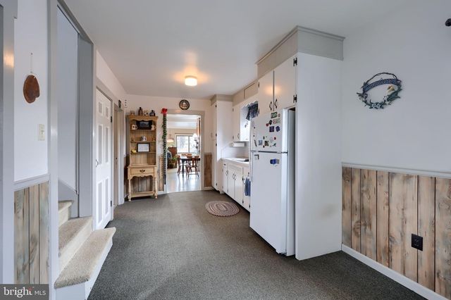 291 BUSHONG RD, Leola, PA 17540