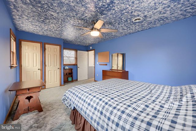 291 BUSHONG RD, Leola, PA 17540