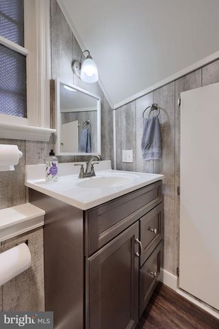 291 BUSHONG RD, Leola, PA 17540