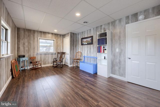 291 BUSHONG RD, Leola, PA 17540