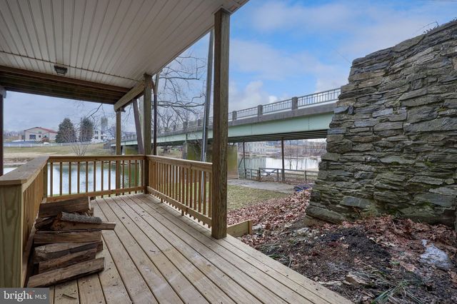 291 BUSHONG RD, Leola, PA 17540