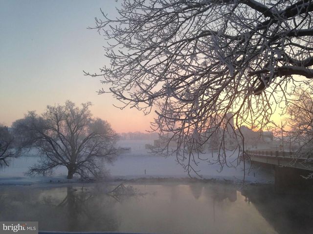 291 BUSHONG RD, Leola, PA 17540