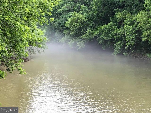 291 BUSHONG RD, Leola, PA 17540