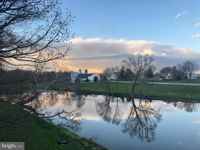 291 BUSHONG RD, Leola, PA 17540