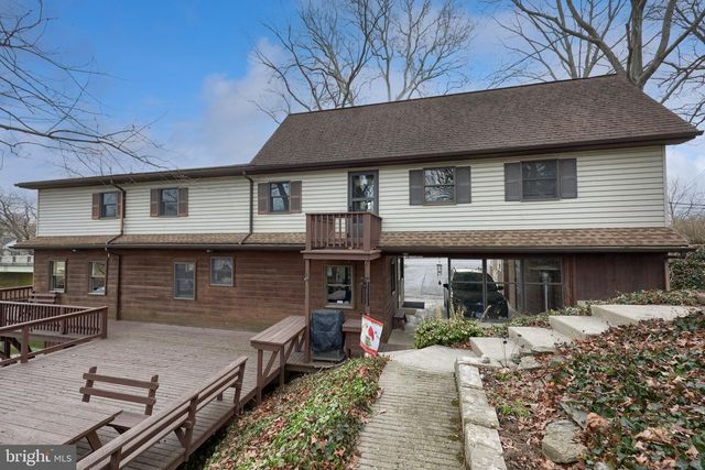 291 BUSHONG RD, Leola, PA 17540