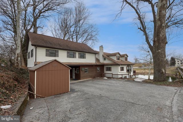 291 BUSHONG RD, Leola, PA 17540