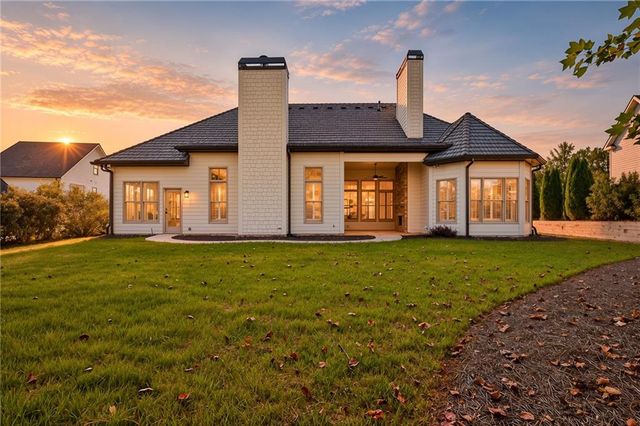 8 Fieldstone Court E, Dawsonville, GA 30534