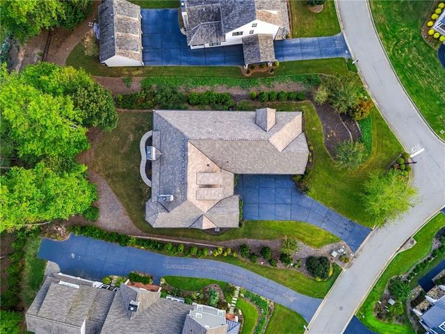 8 Fieldstone Court E, Dawsonville, GA 30534