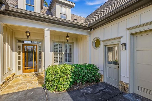 8 Fieldstone Court E, Dawsonville, GA 30534