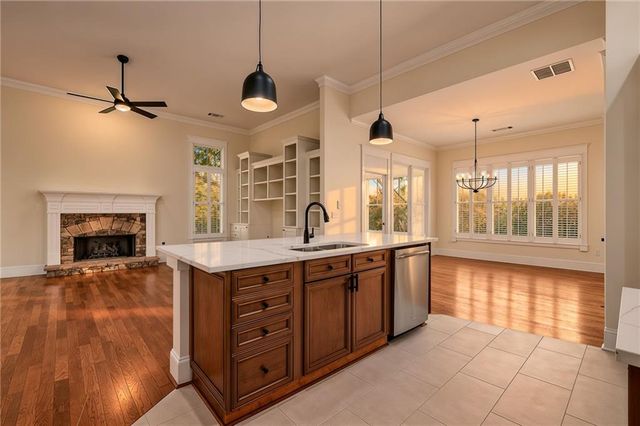 8 Fieldstone Court E, Dawsonville, GA 30534