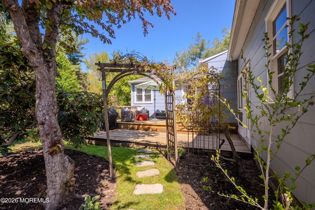 172 Ellisdale Road, Allentown, NJ 08501