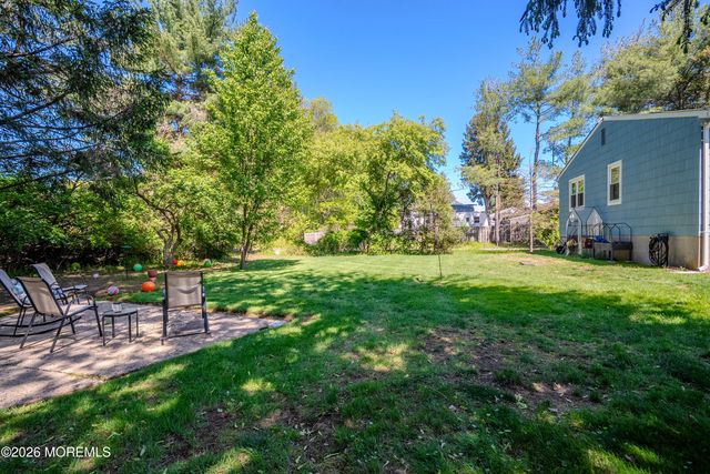 172 Ellisdale Road, Allentown, NJ 08501