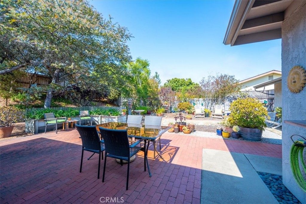 Image 21 of property listing at 733 Mar Vista, Los Osos, CA 93402