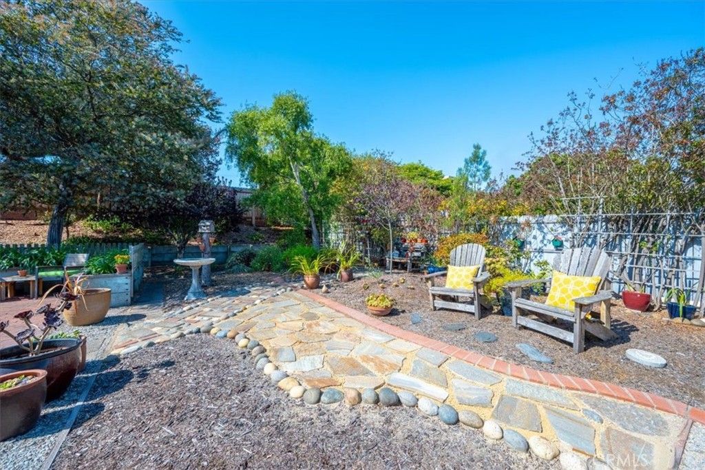 Image 26 of property listing at 733 Mar Vista, Los Osos, CA 93402