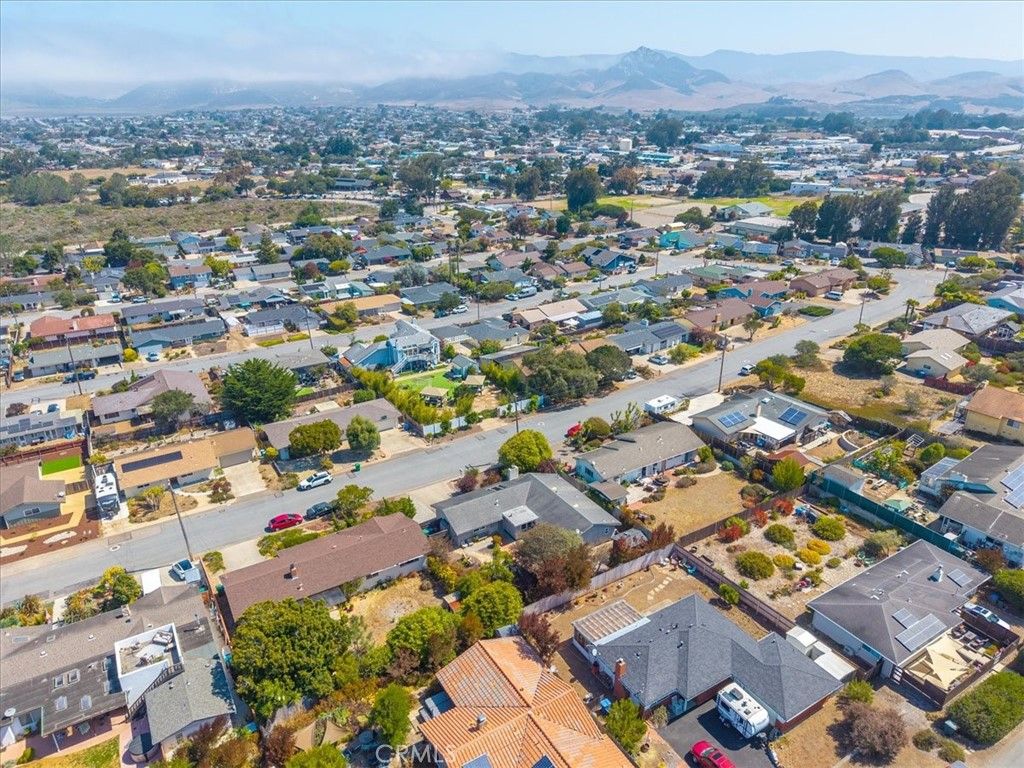 Image 33 of property listing at 733 Mar Vista, Los Osos, CA 93402